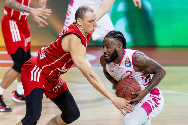 雄鹿队的区 雄鹿队的区