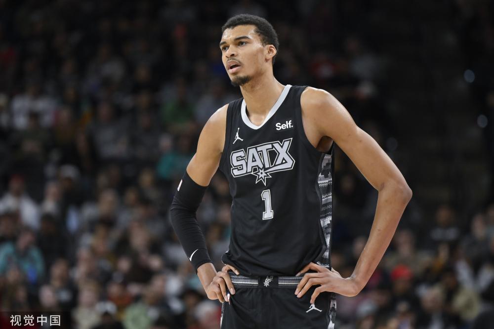 望尘莫及 望尘莫及