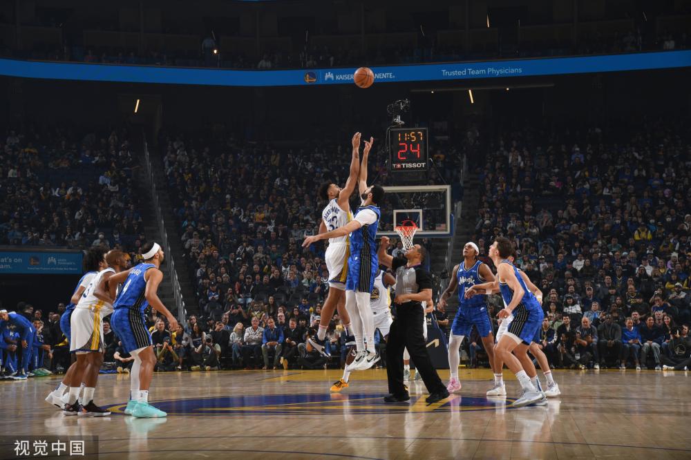 与日俱增 与日俱增