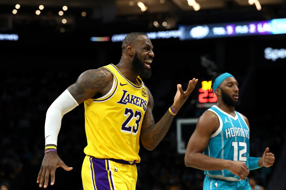 对年轻球员 对年轻球员